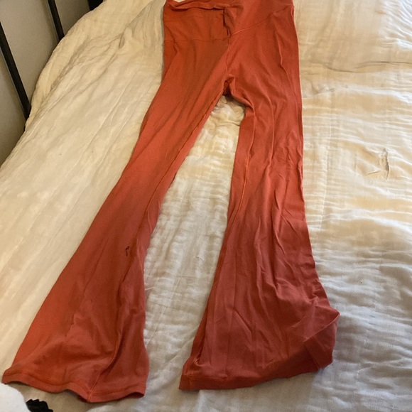 Color: Resort Red - Picture 3 of 3